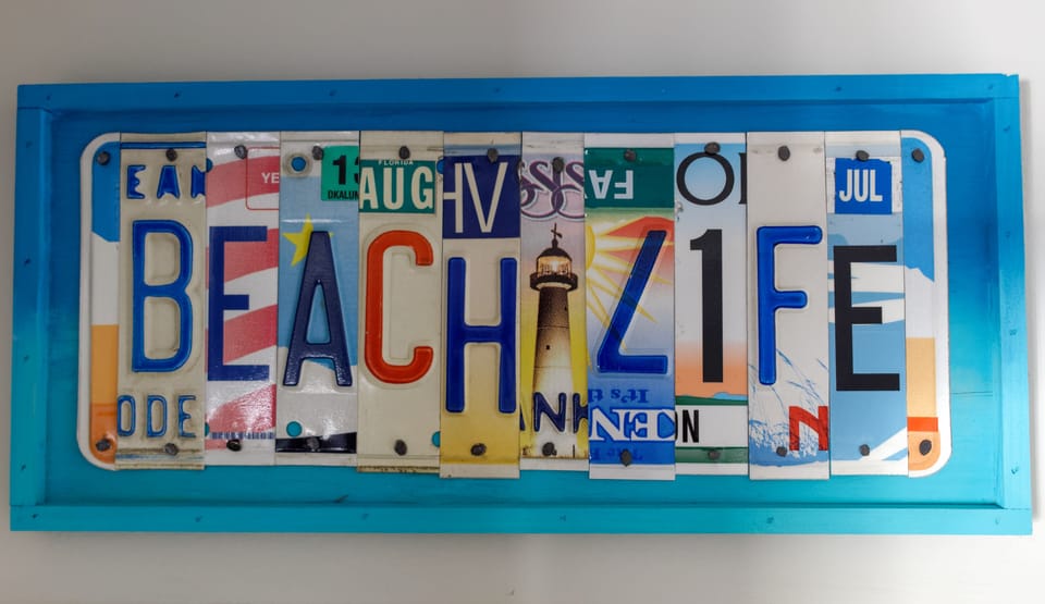 Come to enjoy the beach life at the ocean!