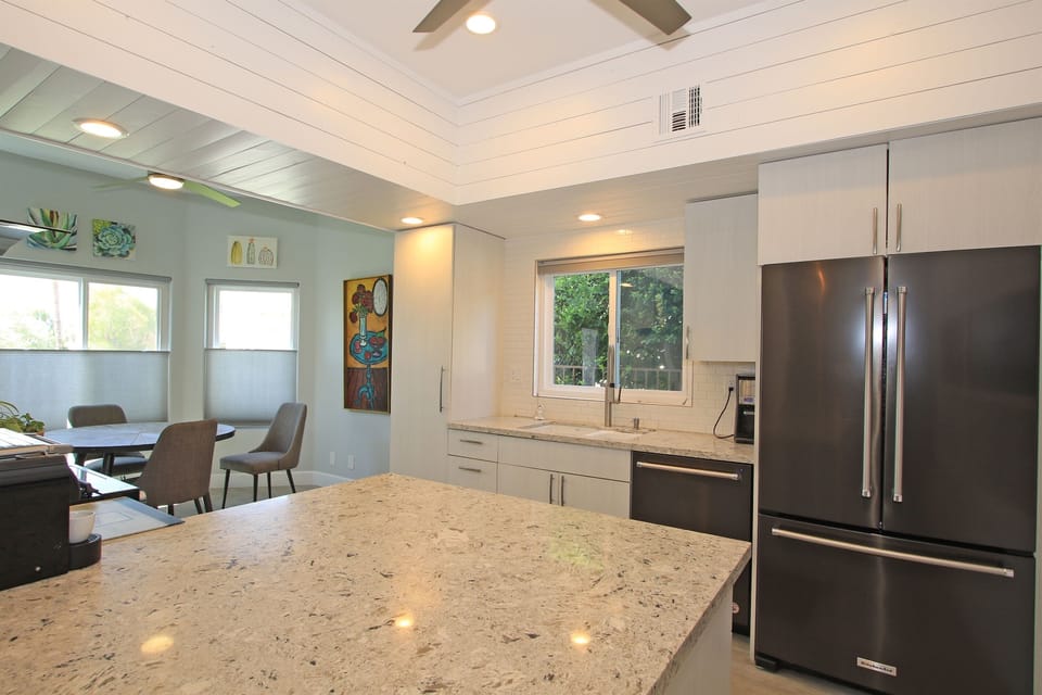 sink/refrigerator/dish washer