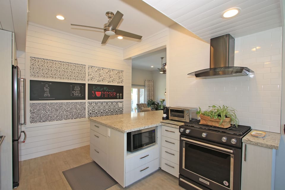 Range and microwave