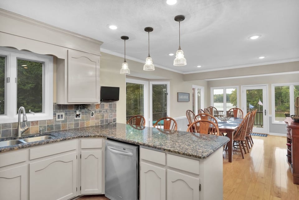 Kitchen with lake view 