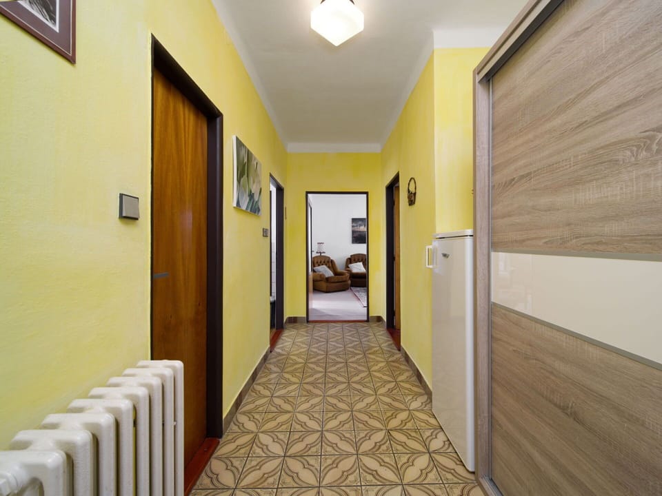 Interior Design, Door, Floor, Flooring, Wood, Real Estate, Picture Frame, Ceiling, Building