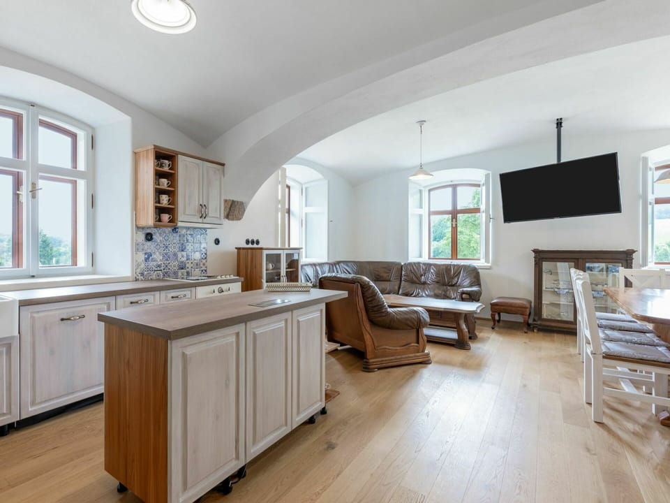 Cabinetry, Window, Property, Lighting, Countertop, Wood, Interior Design, Flooring, Picture Frame