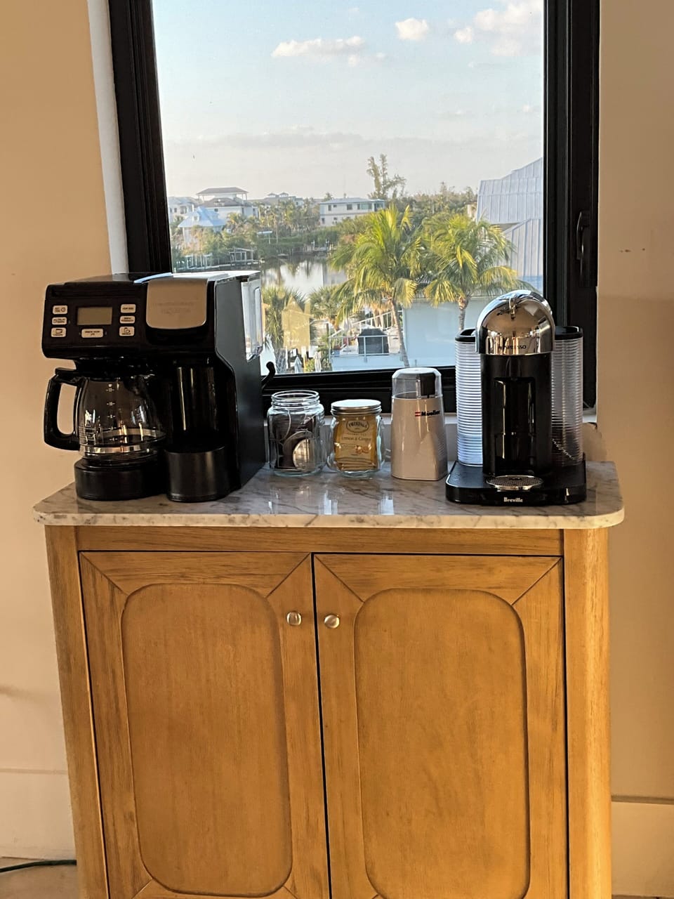 Coffee bar