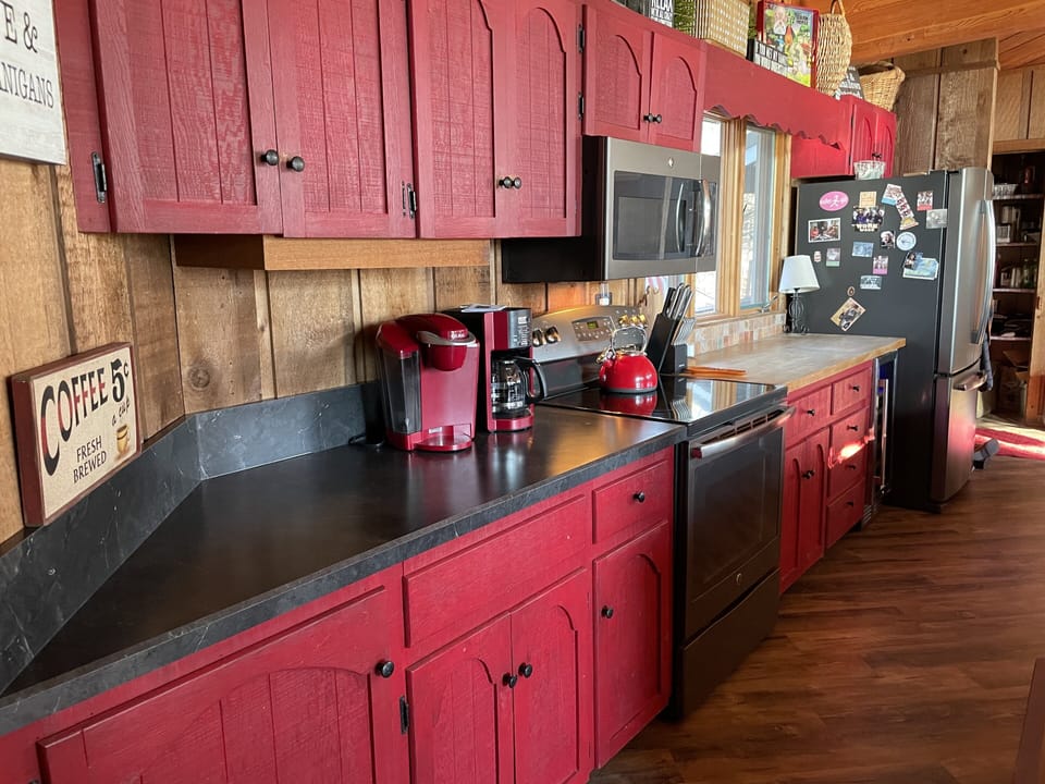 Kitchen - main level 
