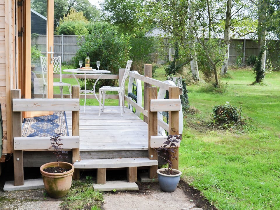 Decking | The Squirrel&rsquo;s (Strelley Barn), Woodham Mortimer, near Maldon