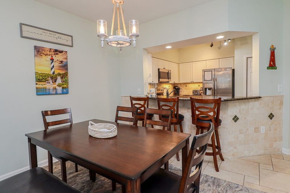 St. Augustine Beach Rentals Dining Room