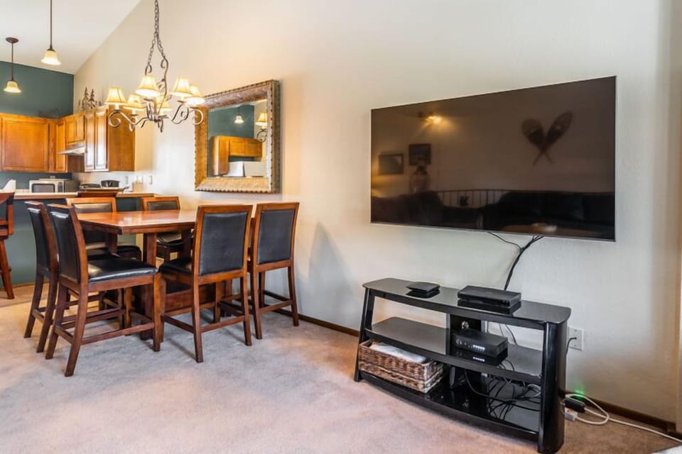 Living Room - Smart Flat Screen TV and Blu-Ray DVD Player, Queen Sleeper Sofa, Wood Burning Fireplace
