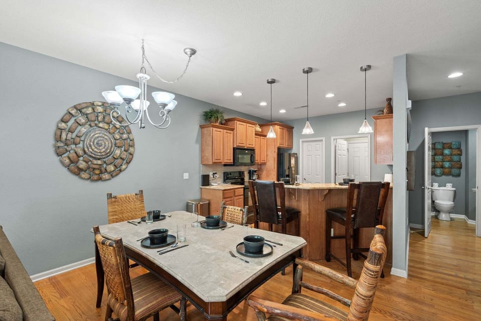 Fully Equipped Kitchen and Dining Area