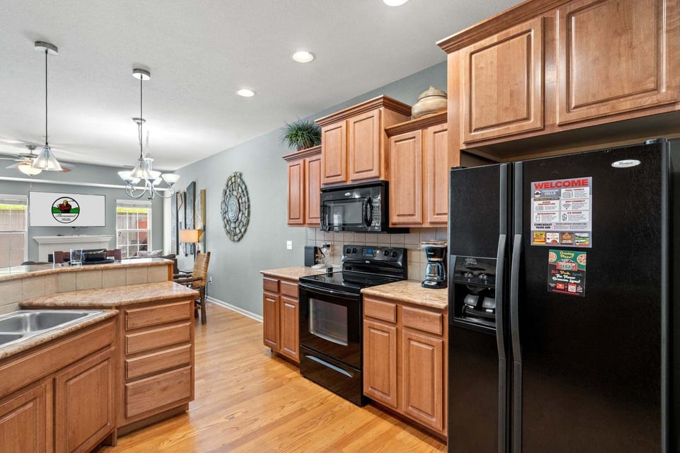 Full Kitchen