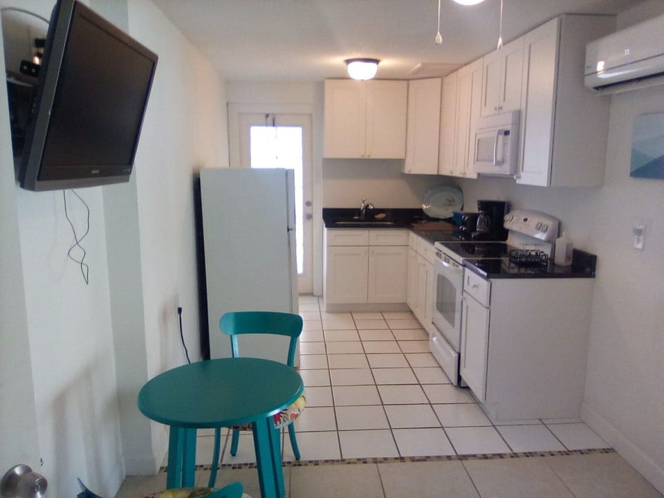 Kitchen with dining area
