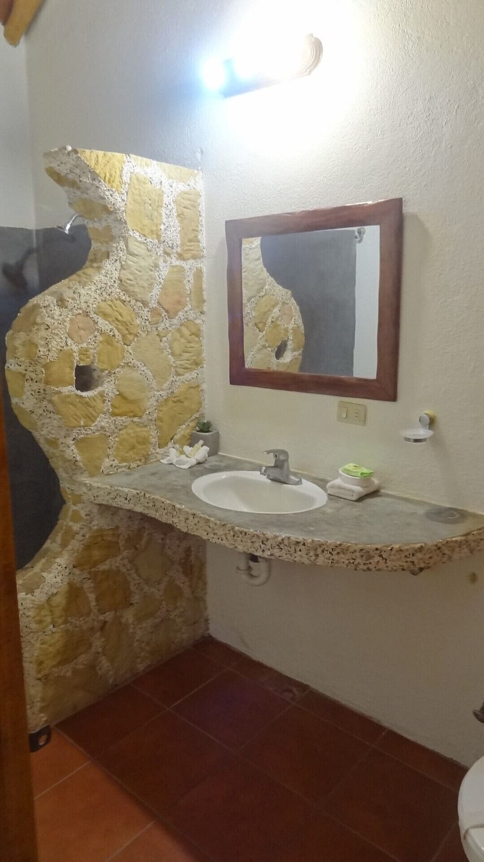 Both the shower and sink have both hot and cold water