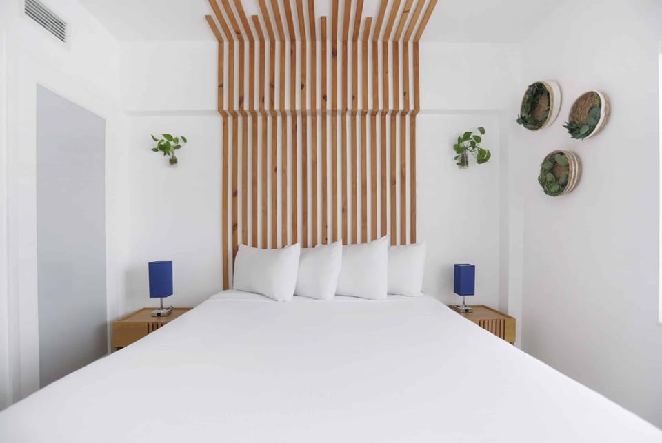 Bedroom. Exact unit will be assigned upon arrival. Views, colors and decor may vary.