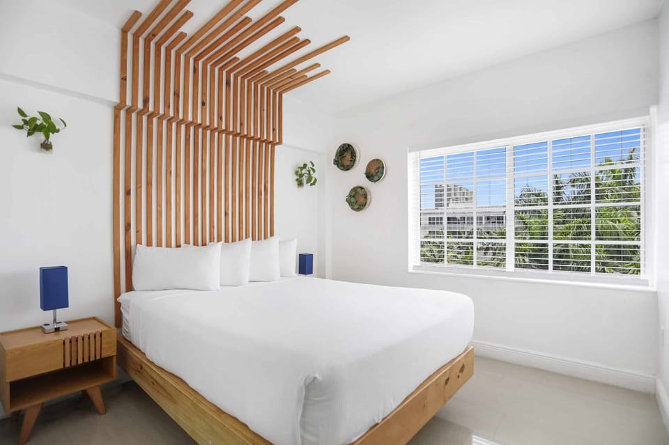 Bedroom. Exact unit will be assigned upon arrival. Views, colors and decor may vary.