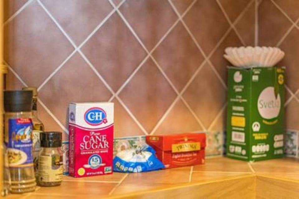 Bathroom amenities
