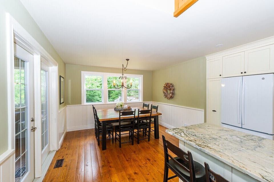 Large dining table that seats 8. 