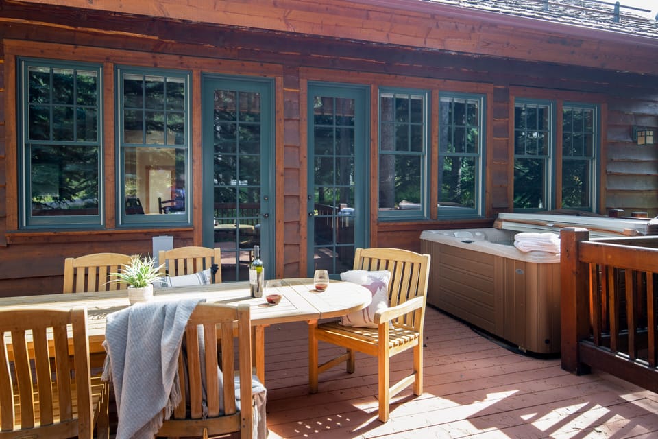 Balcony with dining and private hot tub