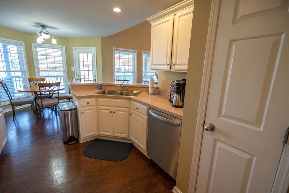 Entry into Kitchen from Dinning Room