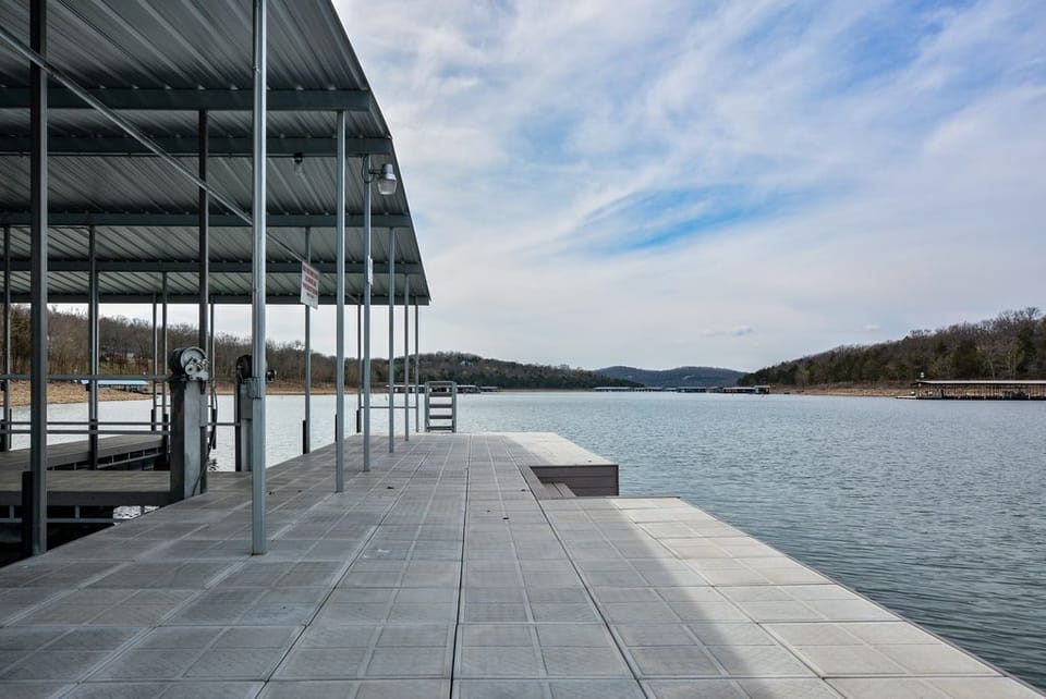 Fishing area or swim deck