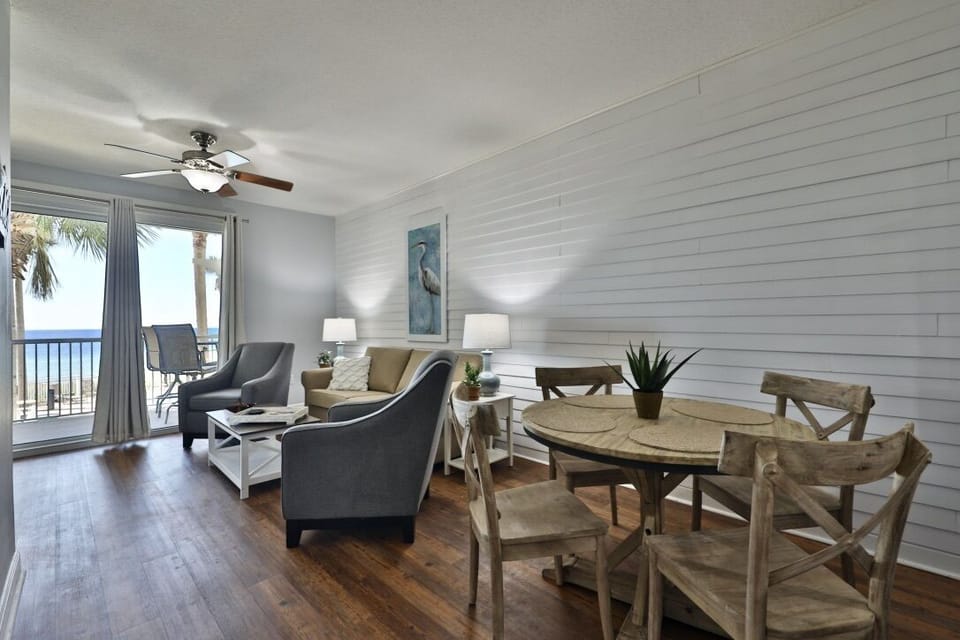 Gulf front living/dining area.