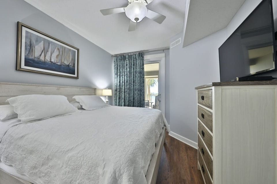 Gulf front master bedroom