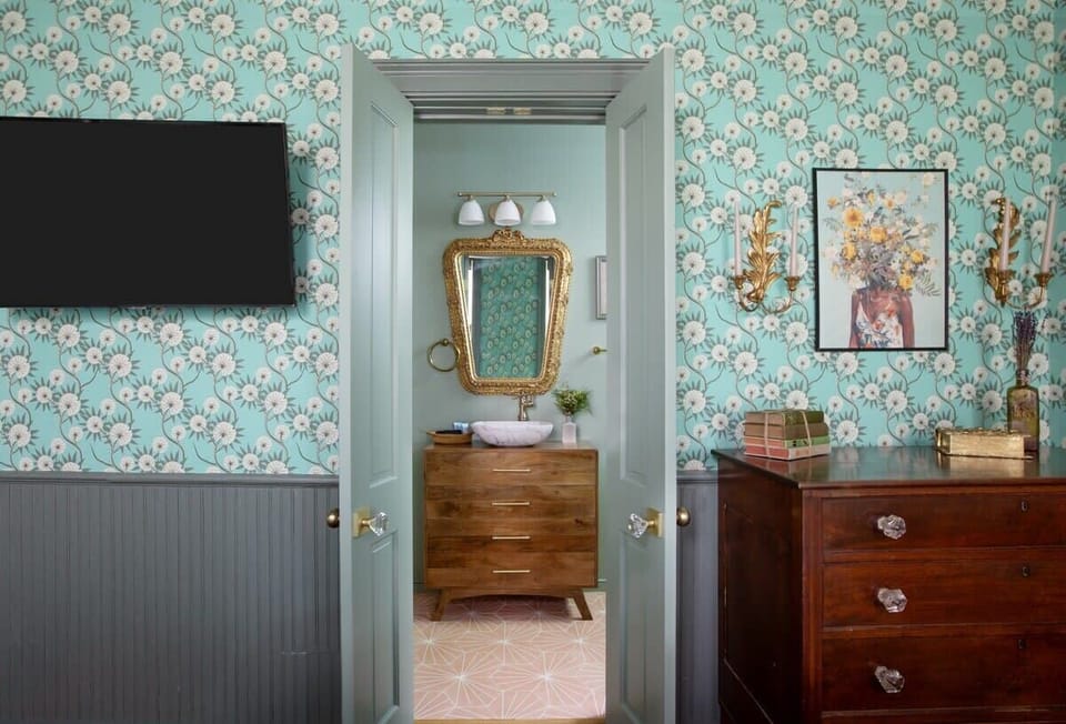 Welcome to your downtown Charleston rental!