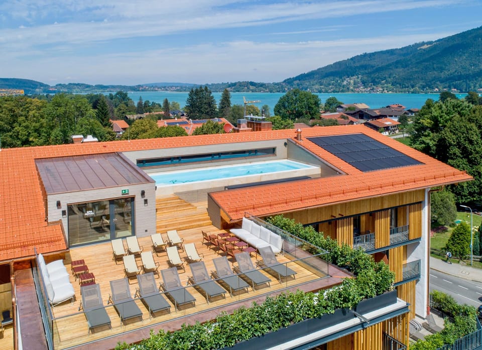 Double room Superior - HOTEL BUSSI BABY (Adults only) House in Tegernsee