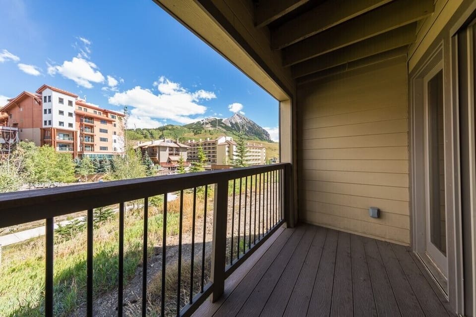 Deck View