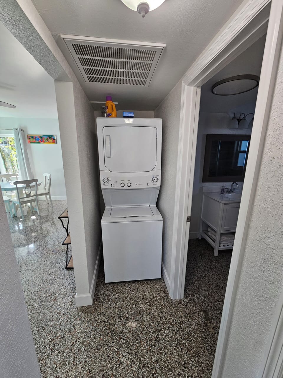 Brand new full size washer & dryer
