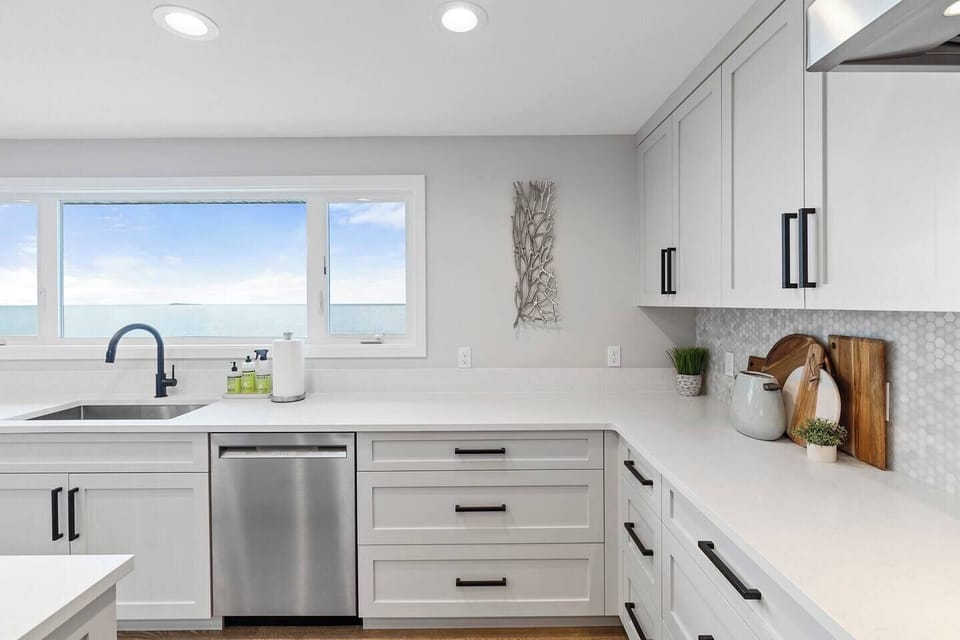 A fully appointed kitchen awaits your cooking skills