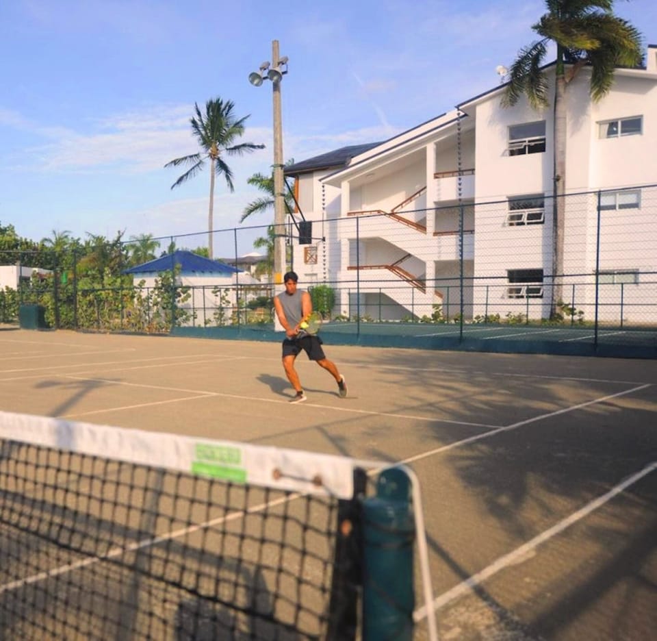 Sport court