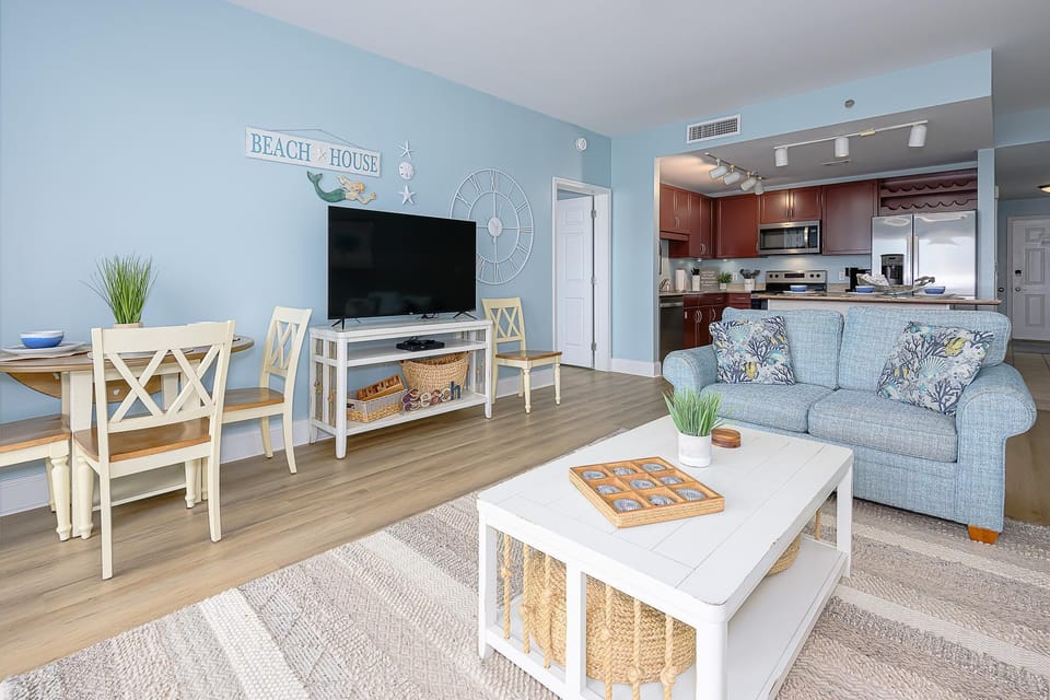 Additional eating space and smart TV!