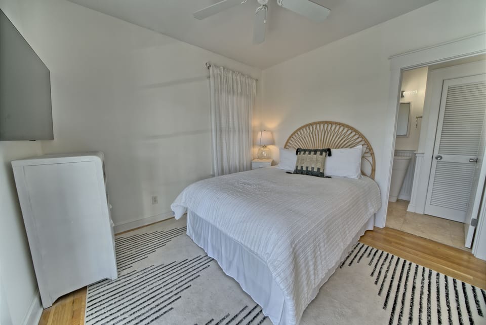 Queen bedroom with full private bathroom