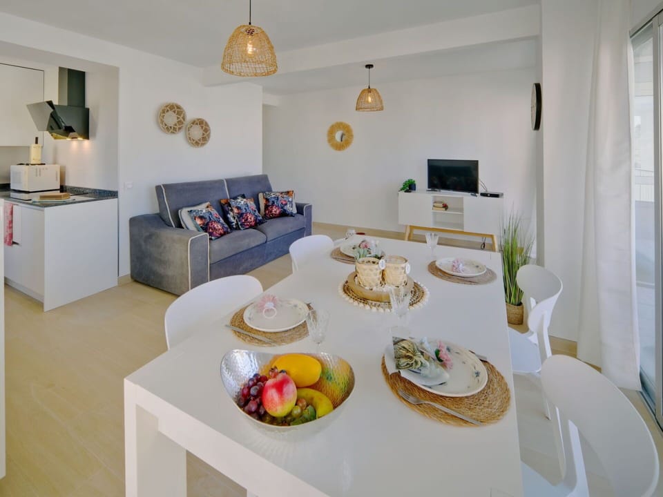 Table, Furniture, Tableware, Couch, Chair, Food, Orange, Interior Design, Picture Frame, Dishware