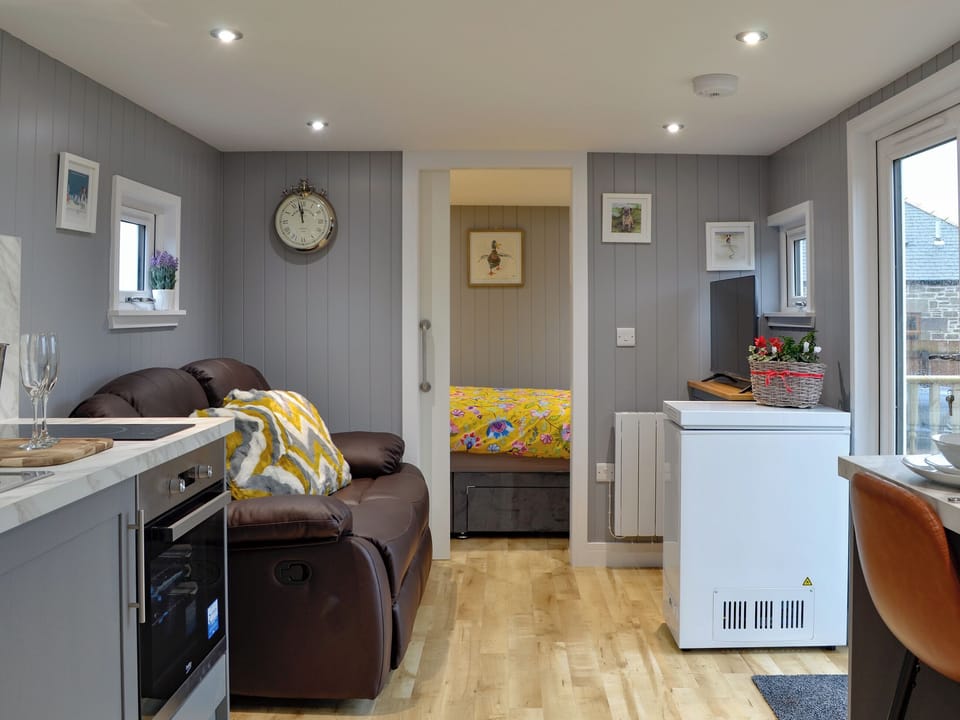 Interior | The Shepherd&rsquo;s Hut - Glenskinno, Montrose