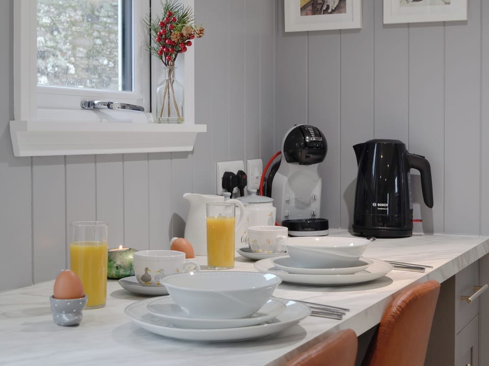 Interior | The Shepherd&rsquo;s Hut - Glenskinno, Montrose