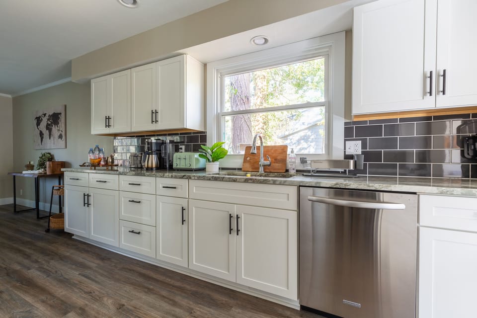 Dishes, napkins and pantry items