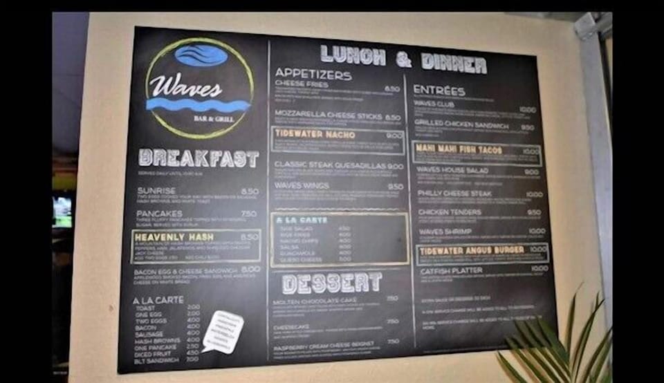 Waves Restaurant (offers room service)