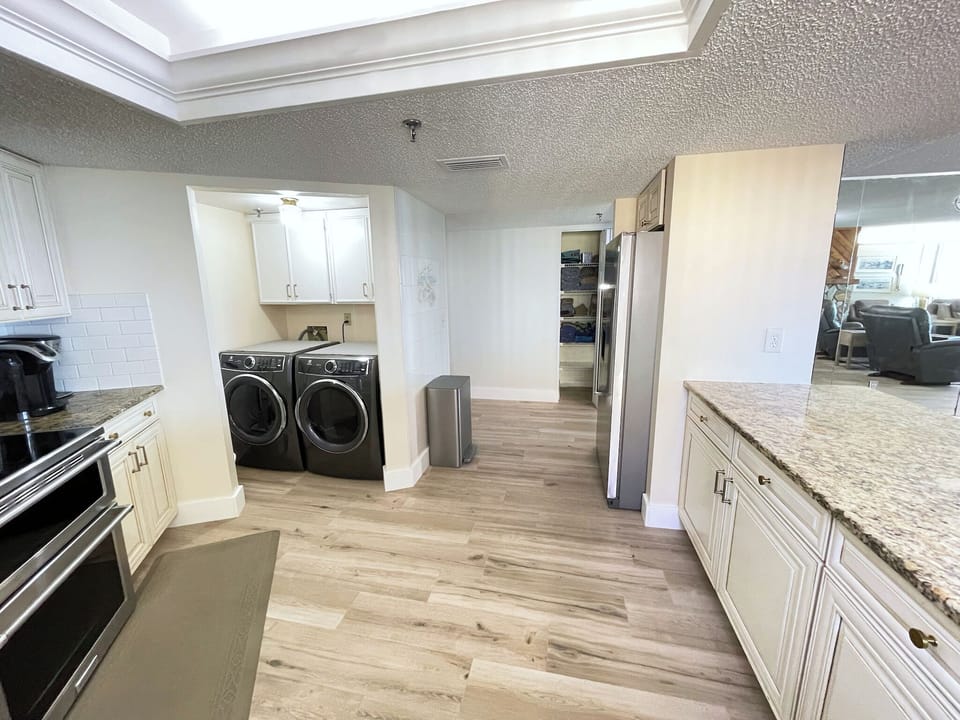 Washer & Dryer