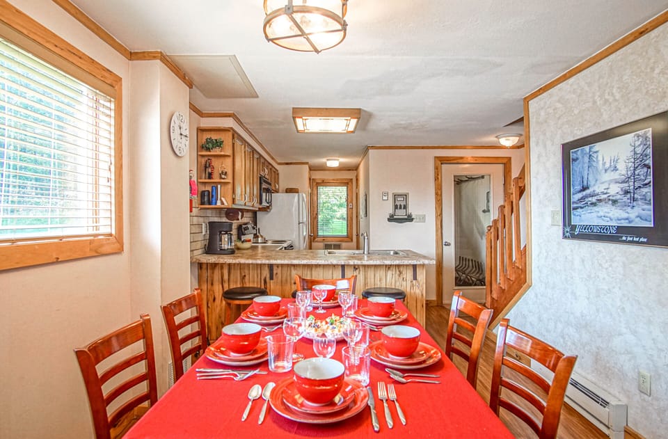 The dining table has seating for 6.