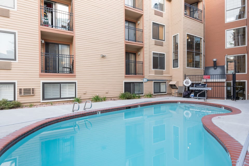 Community pool