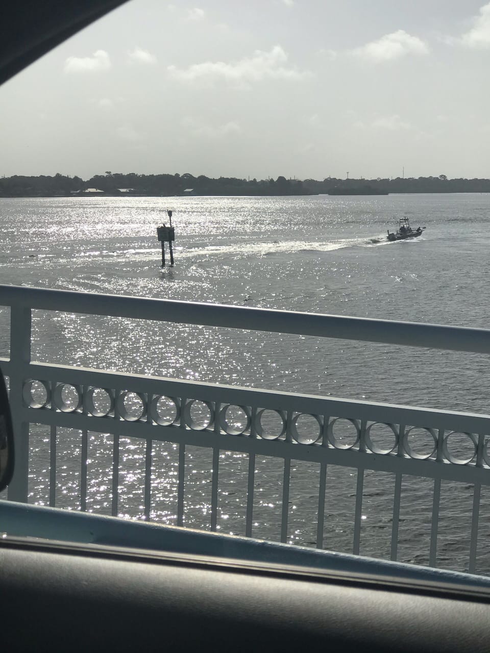 You can rent boats, kayaks and enjoy Lemon Bay or Stump pass beach. 
