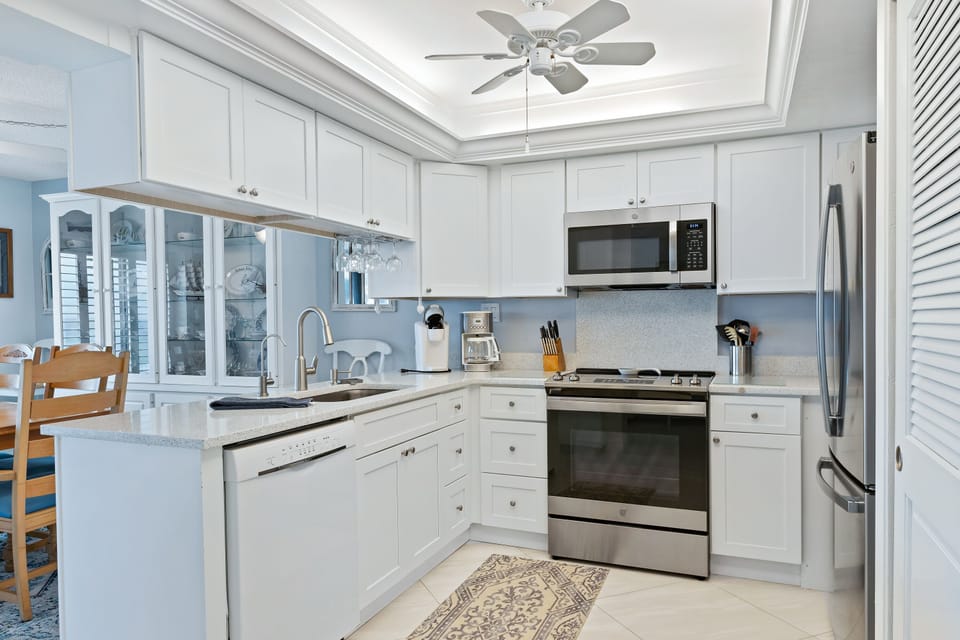 Fully equipped kitchen