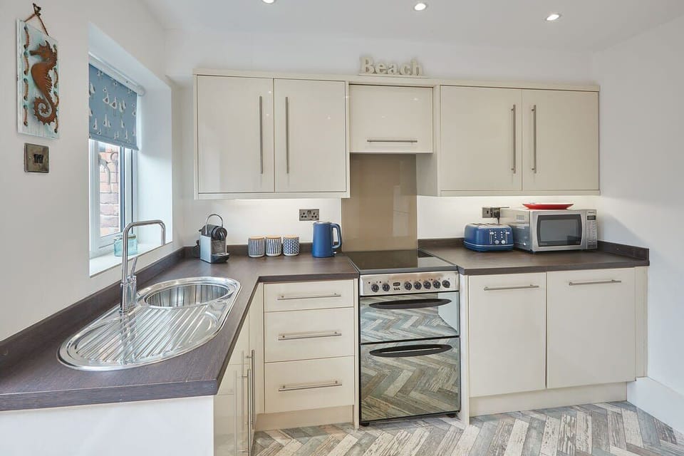 The Cottage, Marske-by-the-Sea - Host & Stay