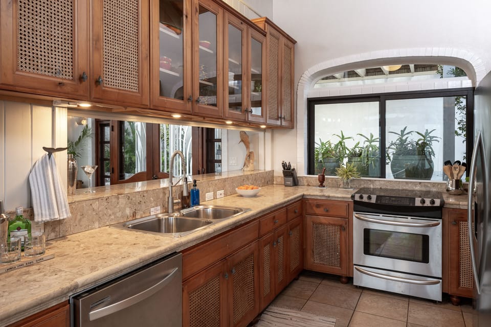Fully equipped kitchen