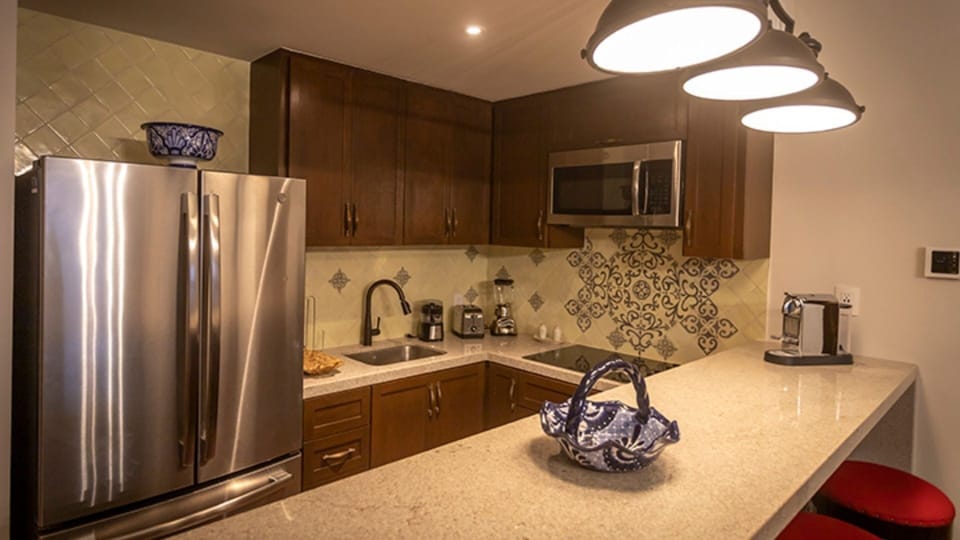 Refrigerator, Sink, Room, Indoors, Kitchen