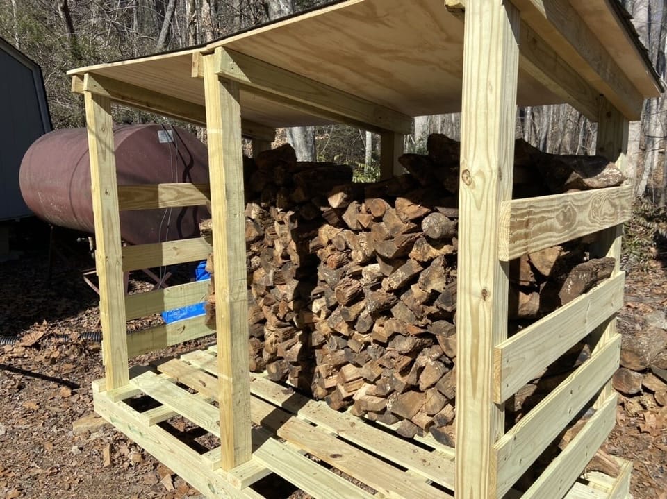 Firewood for the firepit (year-round) and indoor fireplace (Oct 1 - April 15)