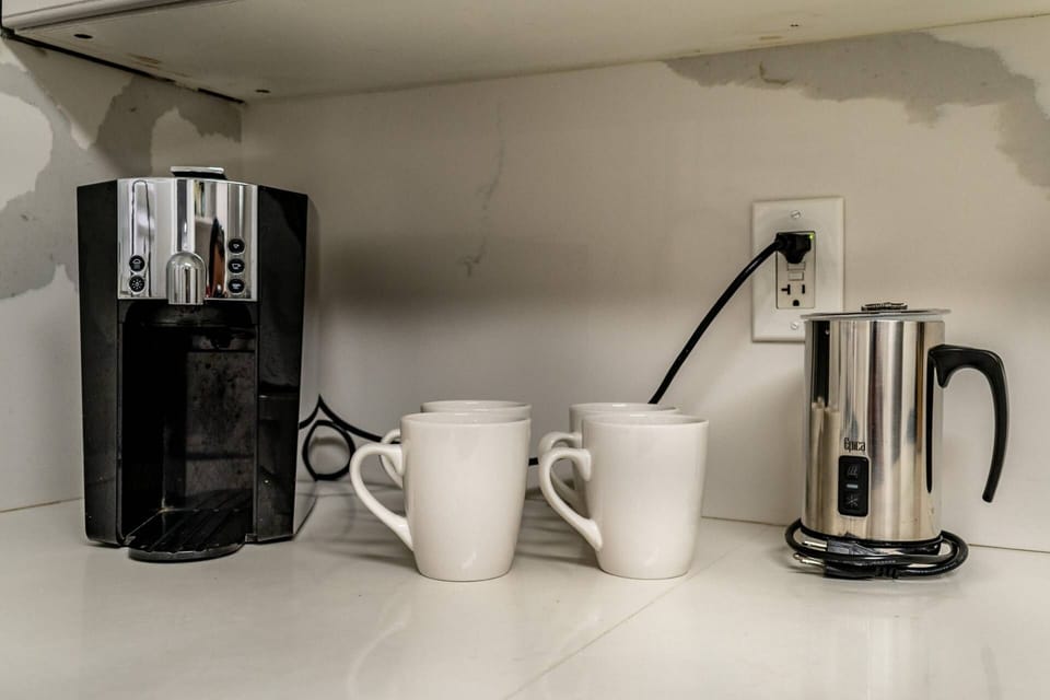 Fully stocked with various teas and coffee. Our coffee bar has a Nespresso coffee machine and milk frother. (we provide complimentary Nespresso pods)