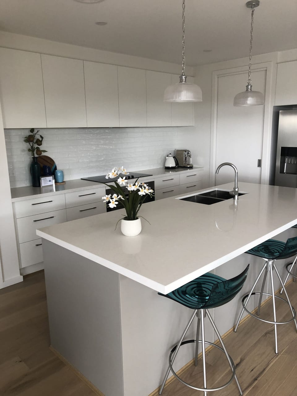 Kitchen (upstairs)