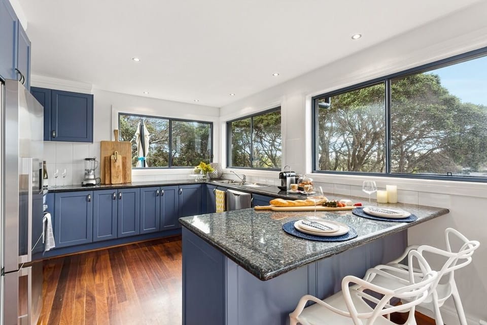 Fabulous kitchen, a gourmets delight!