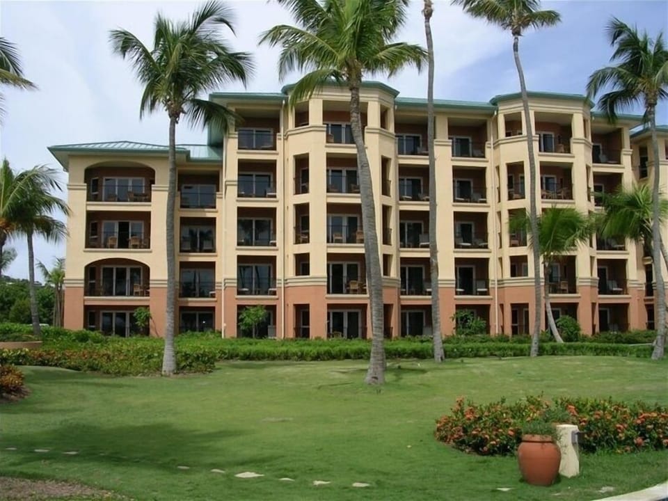 The Ritz Carlton Club